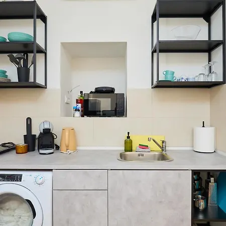 Dominium Premium Location Apartment