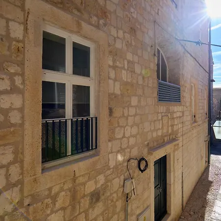 Dominium Premium Location