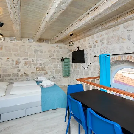 Apartment Dominium Premium Location *