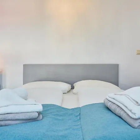 Apartment Dominium Premium Location *